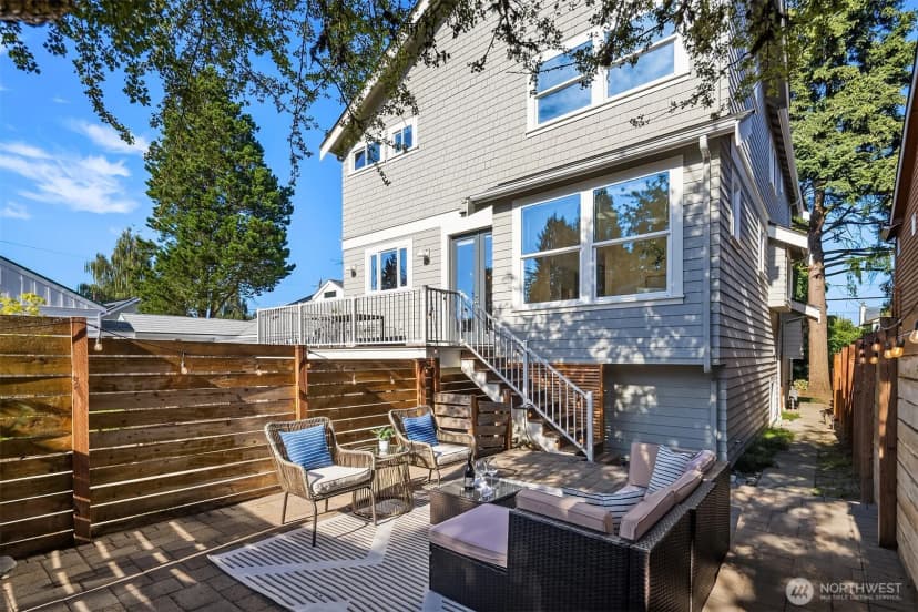 Property photo for 7051 34th Avenue Ne, Seattle photo 17
