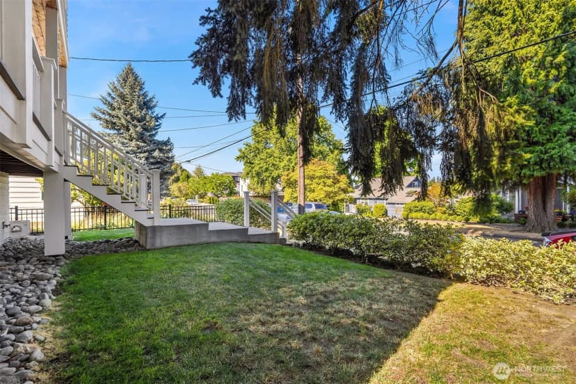 Property photo for 7051 34th Avenue Ne, Seattle photo 36