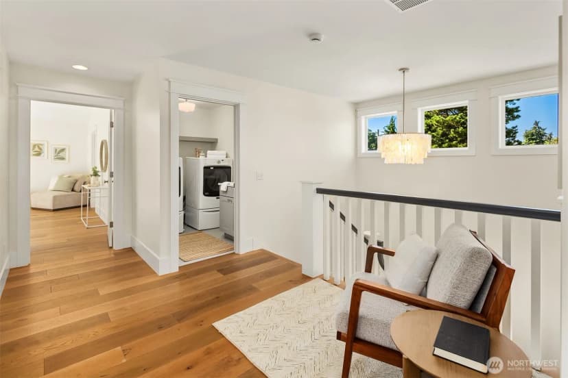 Property photo for 7051 34th Avenue Ne, Seattle photo 22
