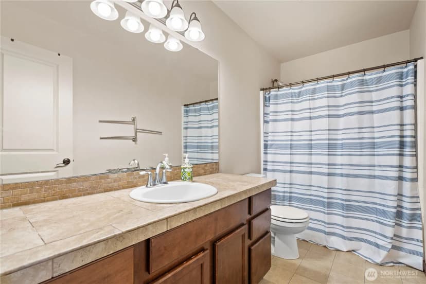 Property photo for 23890 Se 286th Place, Maple Valley photo 24