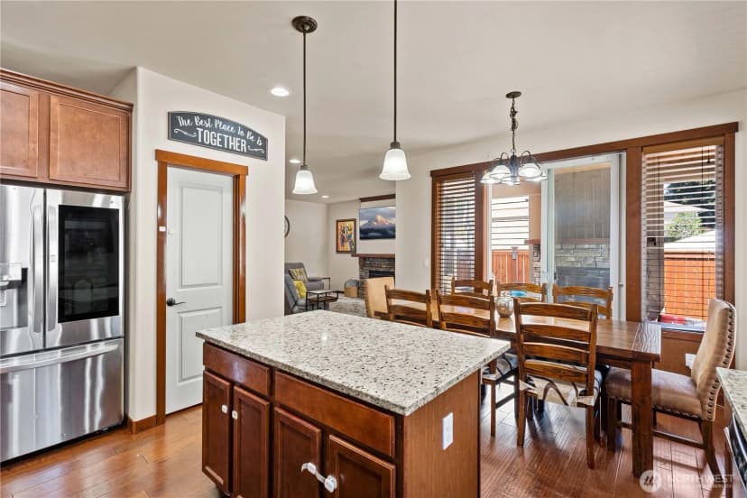 Property photo for 23890 Se 286th Place, Maple Valley photo 17