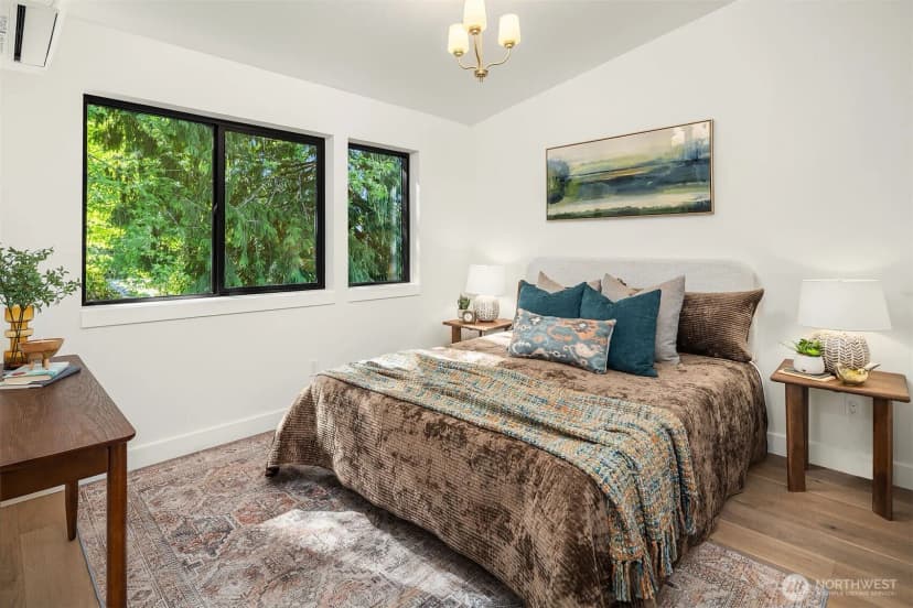 Property photo for 12414 Ne 72nd Street, Kirkland photo 19