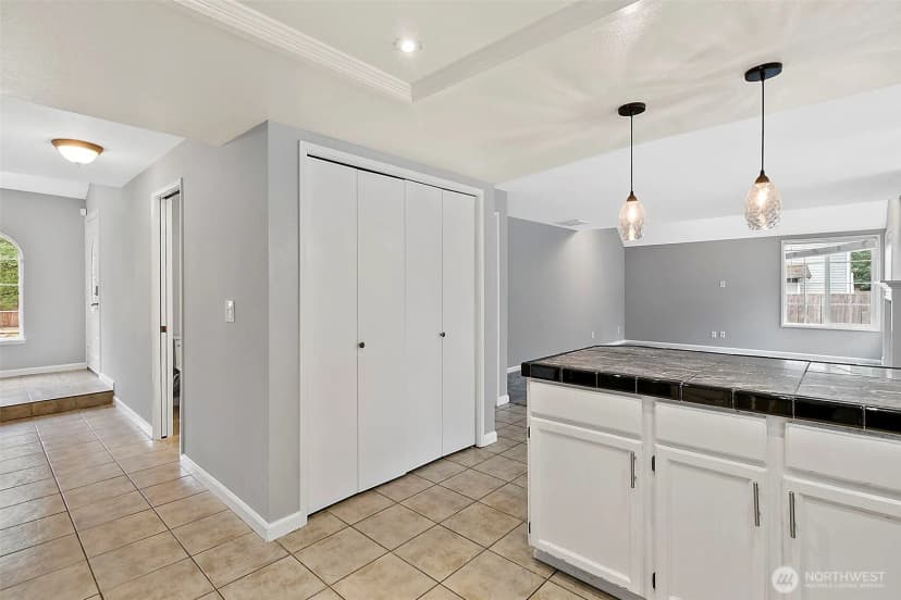 Property photo for 21430 Se 293rd Street, Kent photo 16