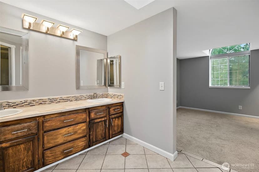 Property photo for 21430 Se 293rd Street, Kent photo 28