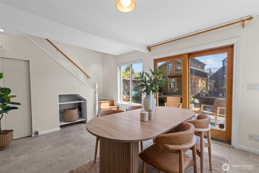 Property photo for 2025 Fairview Avenue E #e, Seattle photo 11