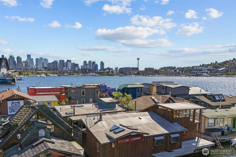 Property photo for 2025 Fairview Avenue E #e, Seattle photo 35