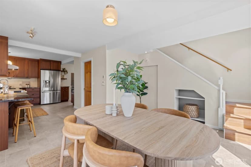 Property photo for 2025 Fairview Avenue E #e, Seattle photo 12