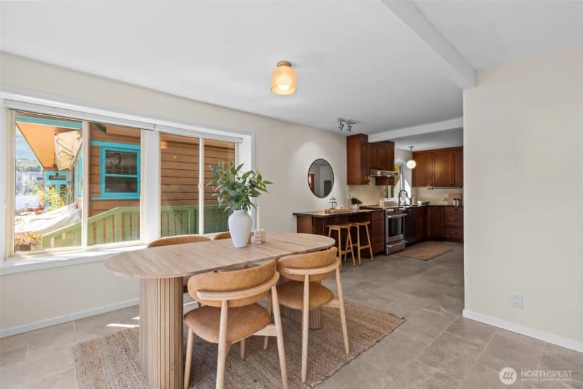 Property photo for 2025 Fairview Avenue E #e, Seattle photo 13