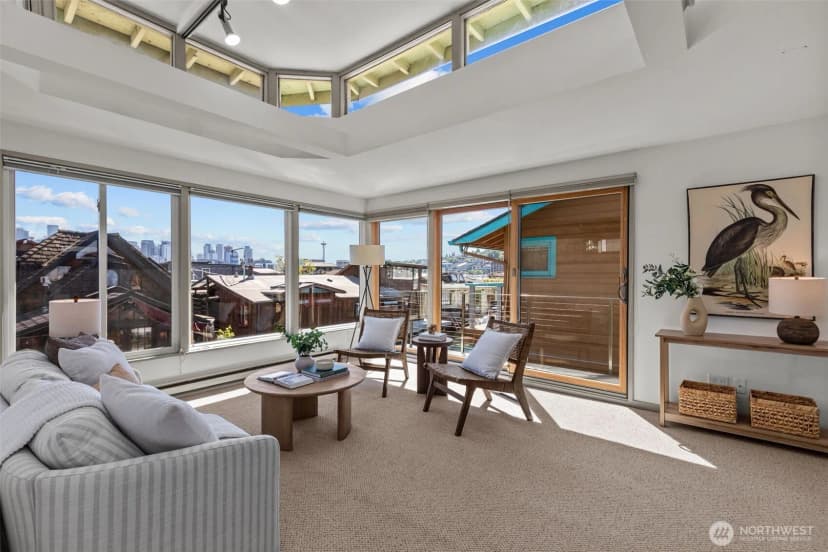 Property photo for 2025 Fairview Avenue E #e, Seattle photo 2