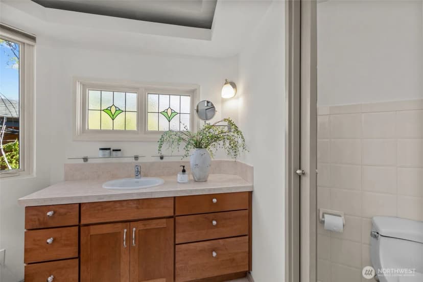 Property photo for 2025 Fairview Avenue E #e, Seattle photo 30