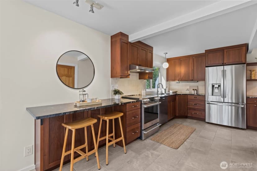Property photo for 2025 Fairview Avenue E #e, Seattle photo 14