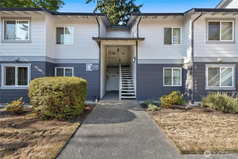 Property photo for 11424 Se 257th Street #d203, Kent photo 6