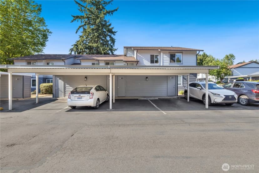 Property photo for 11424 Se 257th Street #d203, Kent photo 4