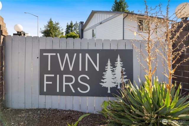 Property photo for 11424 Se 257th Street #d203, Kent photo 3