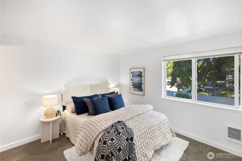 Property photo for 11424 Se 257th Street #d203, Kent photo 16