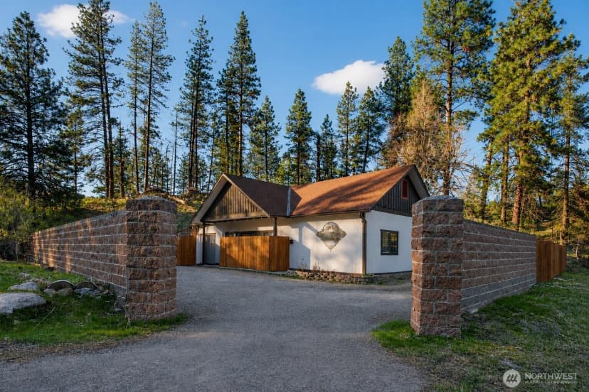 Property photo for 11550 Us Highway 2, Leavenworth
