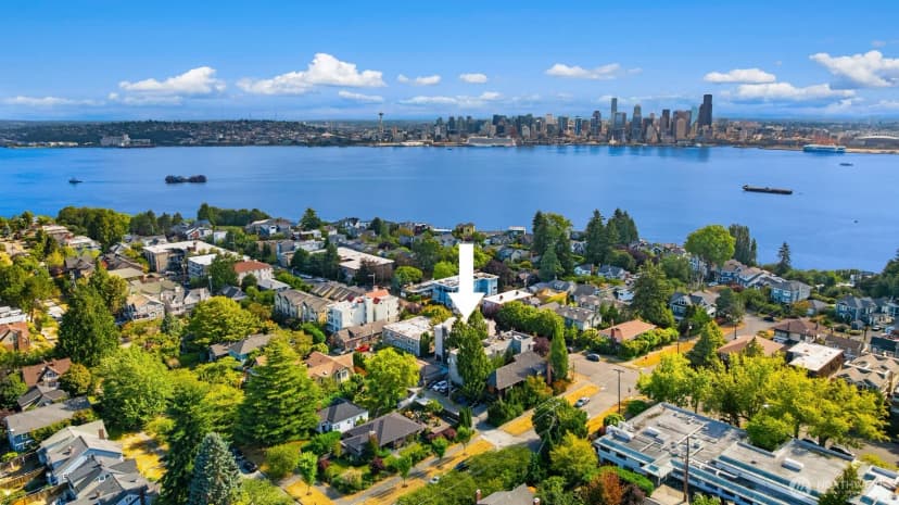 Property photo for 1627 California Avenue Sw #2, Seattle photo 35