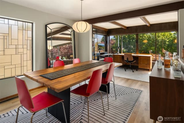 Property photo for 1627 California Avenue Sw #2, Seattle photo 4