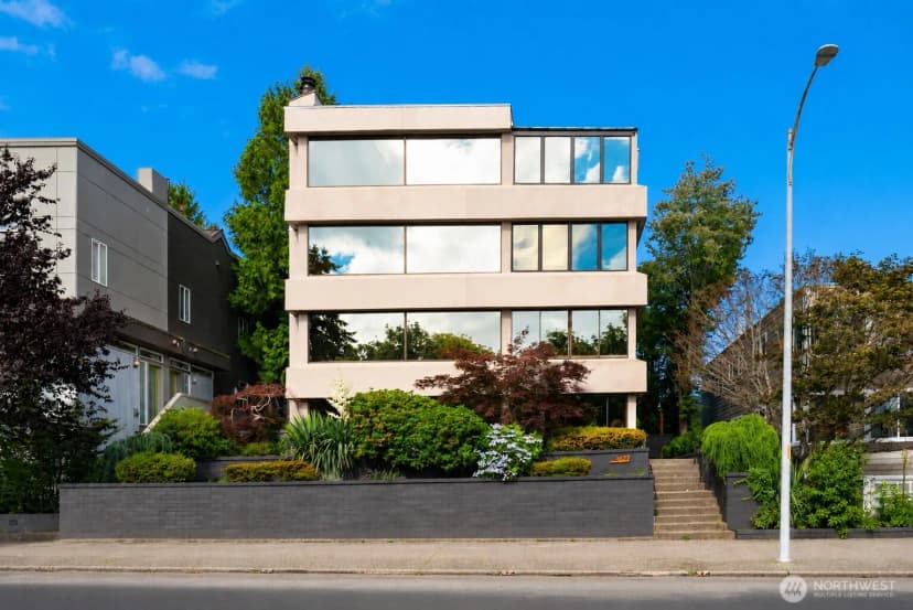 Property photo for 1627 California Avenue Sw #2, Seattle photo 31