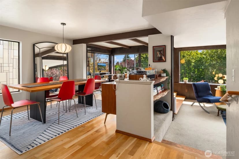 Property photo for 1627 California Avenue Sw #2, Seattle photo 11
