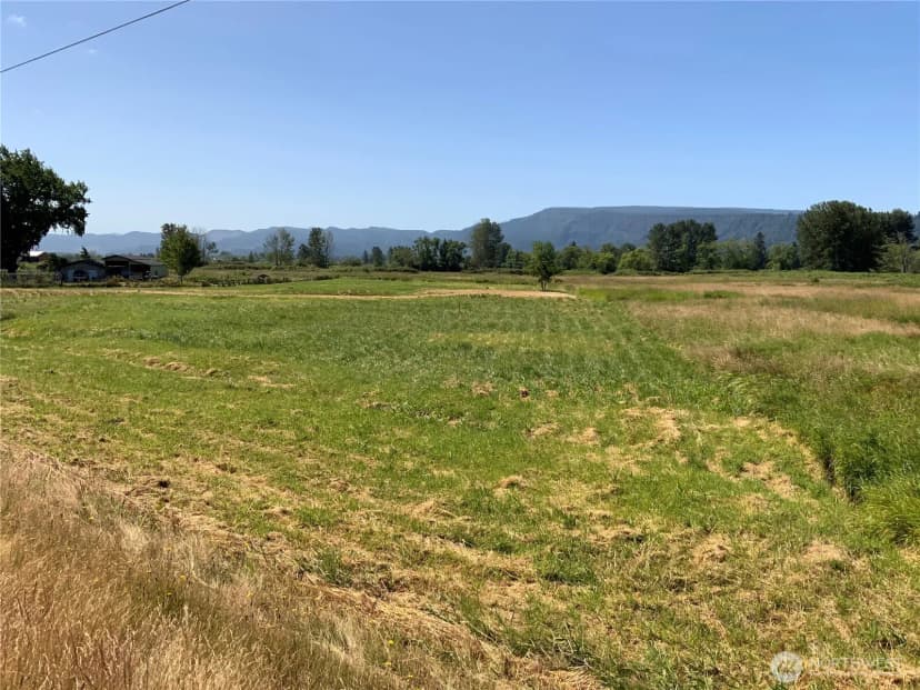 Property photo for 411 W Birnie Slough Road, Cathlamet photo 23