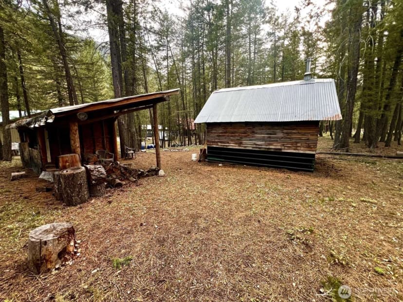 Property photo for 4 Susan Road, Okanogan photo 3