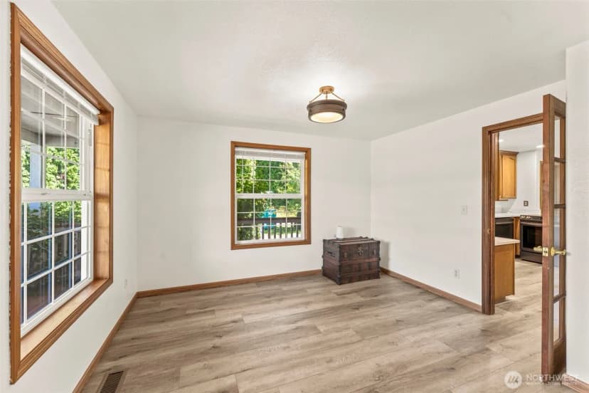 Property photo for 11915 151st Avenue Court E, Puyallup photo 9