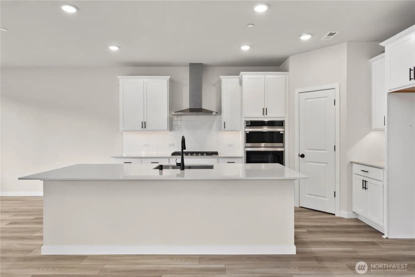 Property photo for 3943 Flat Top Drive, Bremerton photo 9