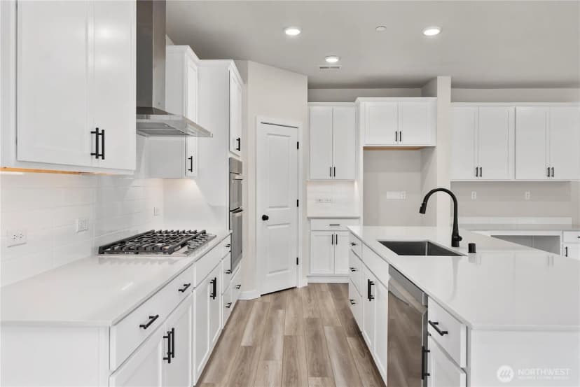 Property photo for 3943 Flat Top Drive, Bremerton photo 11