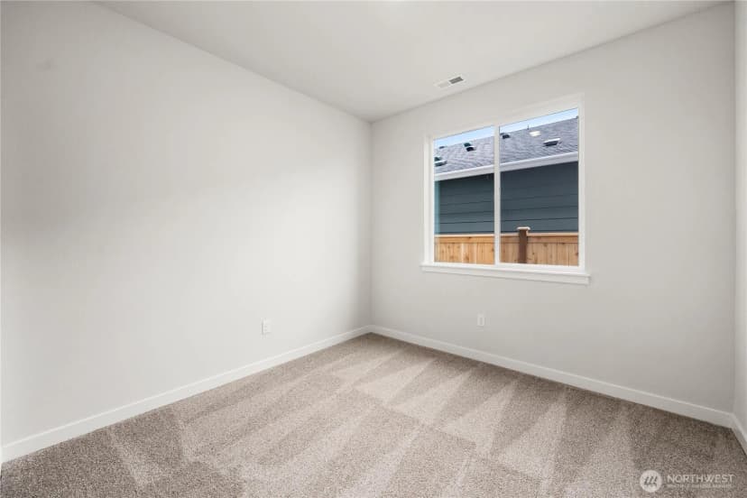 Property photo for 3943 Flat Top Drive, Bremerton photo 17