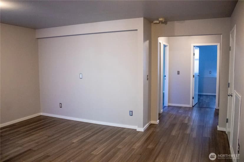 Property photo for 15721 26 Avenue W #16, Lynnwood photo 32