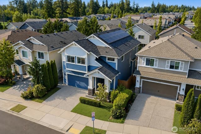 Property photo for 3917 3917 174th Place Se, Bothell photo 2
