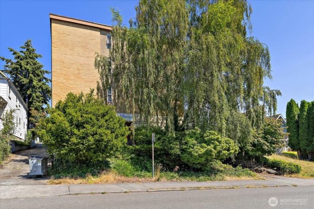 Property photo for 3209 Hoyt Avenue #302, Everett photo 3