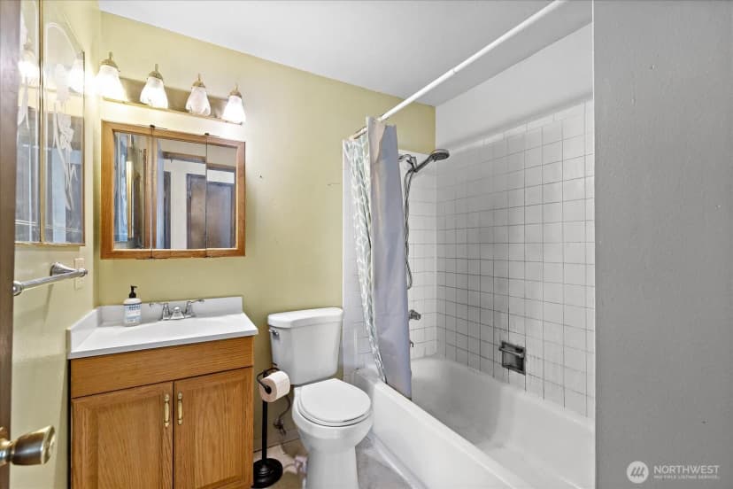 Property photo for 3209 Hoyt Avenue #302, Everett photo 12