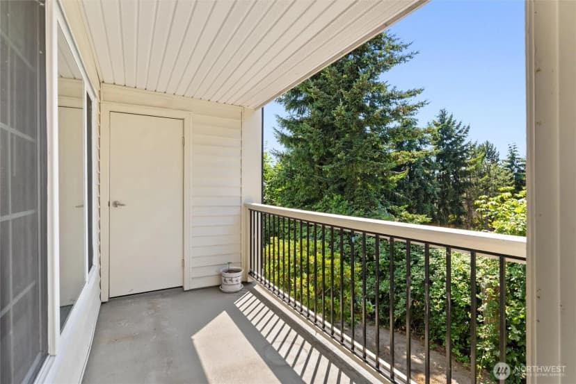 Property photo for 12404 E Gibson Road #m202, Everett photo 28