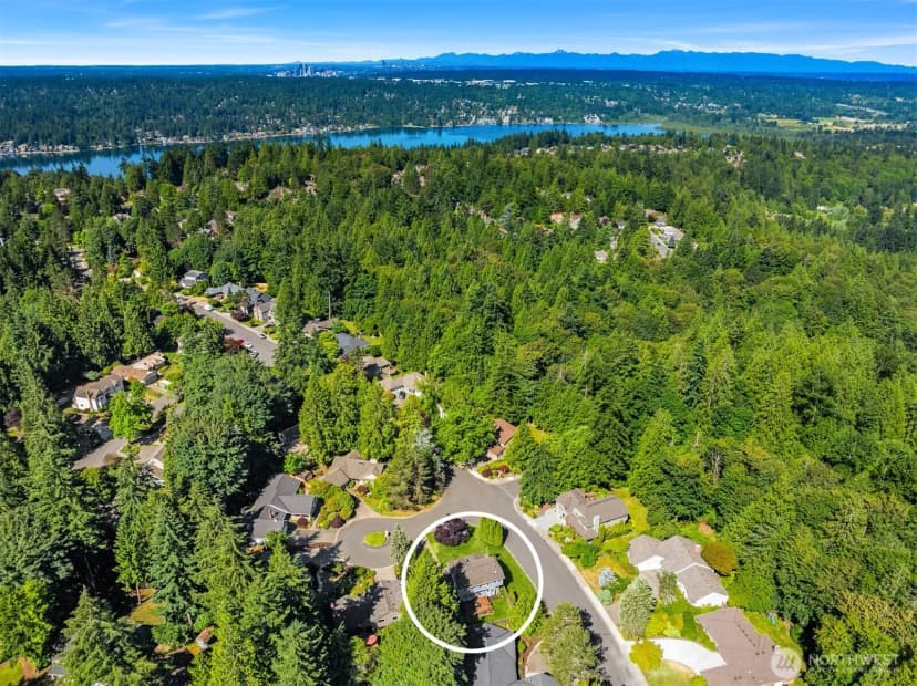 Property photo for 4230 205 Place Ne, Sammamish photo 35