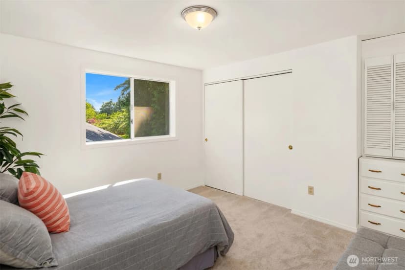 Property photo for 4230 205 Place Ne, Sammamish photo 17