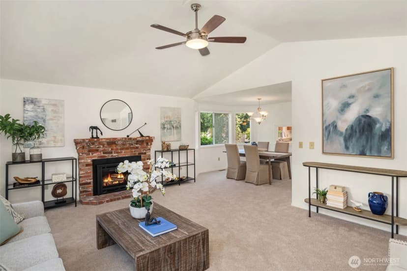 Property photo for 4230 205 Place Ne, Sammamish photo 3