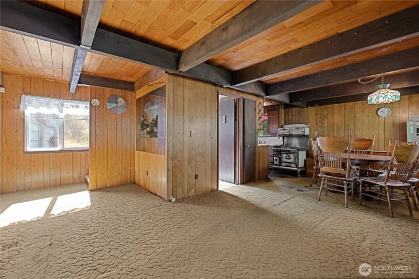 Property photo for 110 Alder Street E, Eatonville photo 6