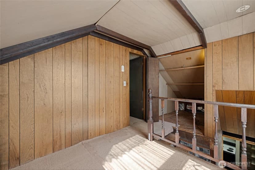Property photo for 110 Alder Street E, Eatonville photo 22