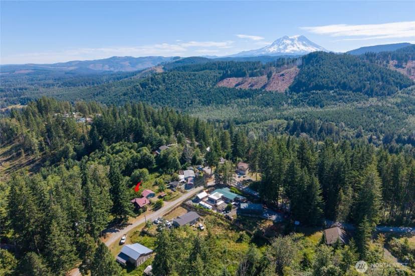 Property photo for 110 Alder Street E, Eatonville photo 38
