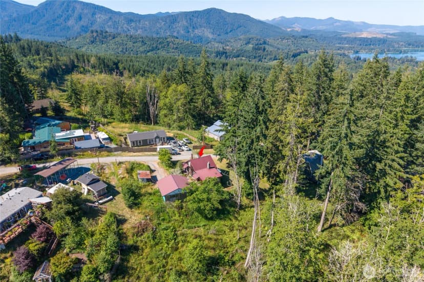 Property photo for 110 Alder Street E, Eatonville photo 37