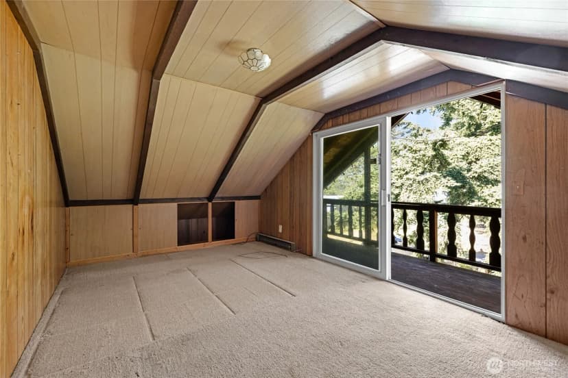 Property photo for 110 Alder Street E, Eatonville photo 24