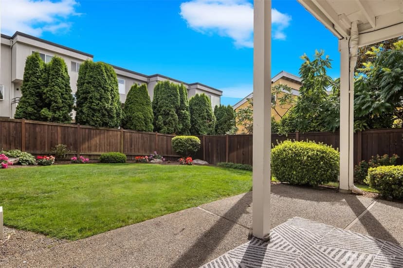 Property photo for 10117 Ne 64th Street, Kirkland photo 33