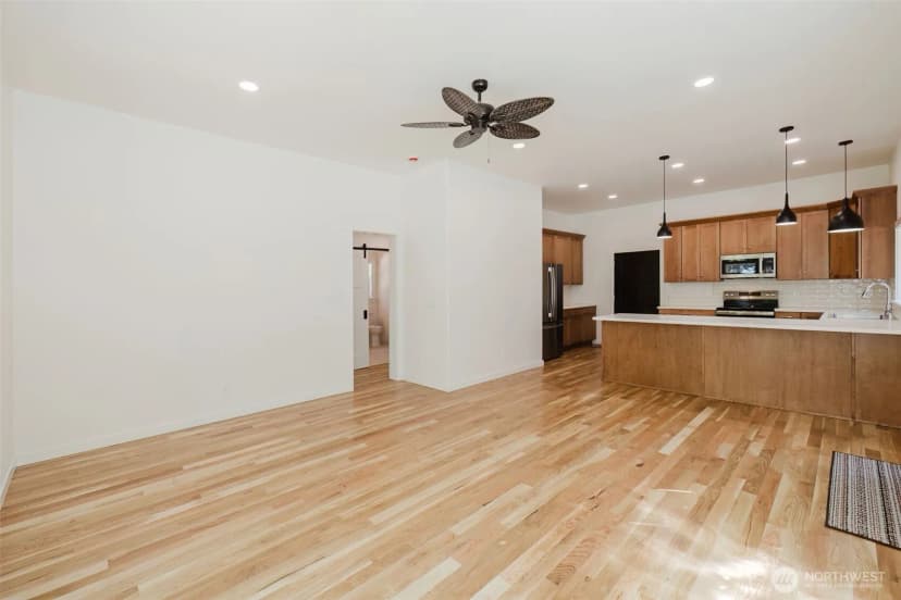 Property photo for 5170 Se Lars Hanson, Port Orchard photo 8