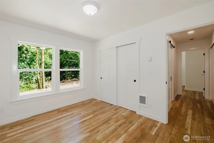 Property photo for 5170 Se Lars Hanson, Port Orchard photo 18