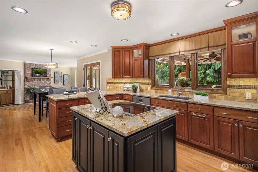 Property photo for 2521 227th Place Ne, Sammamish photo 15