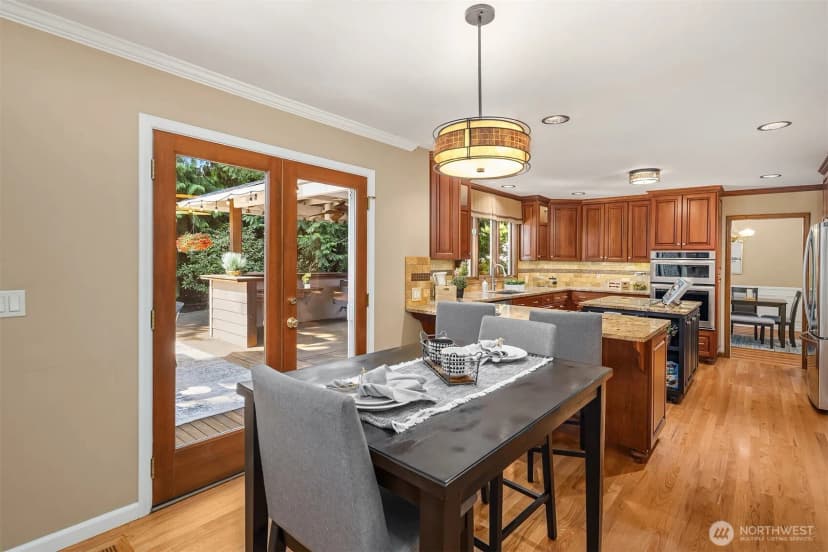 Property photo for 2521 227th Place Ne, Sammamish photo 19