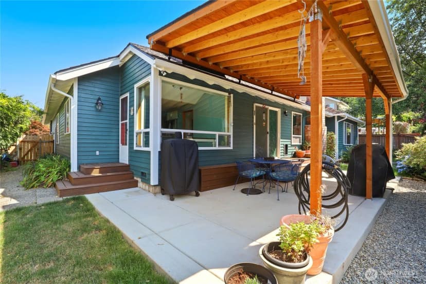 Property photo for 1407 289th Place, Federal Way photo 32