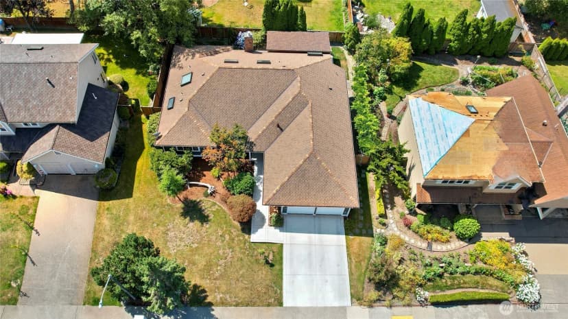 Property photo for 1407 289th Place, Federal Way photo 37